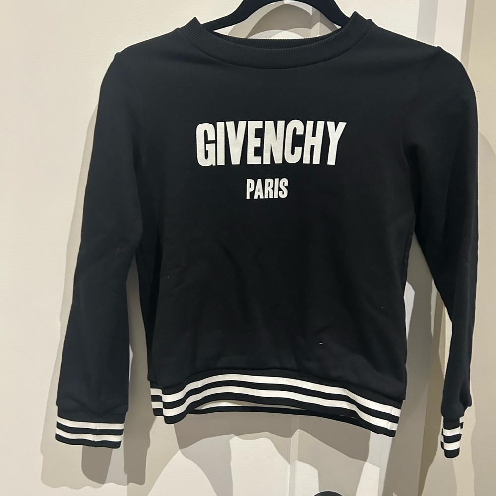 100% Authentic Givenchy Black Sweatshirt